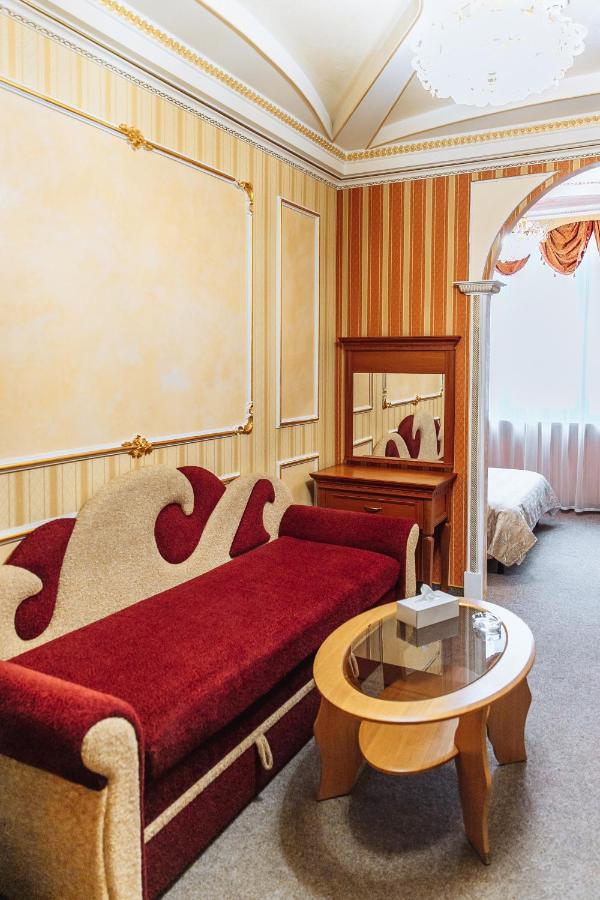 Viktoriya Family Hotel Restaurant Complex 4*