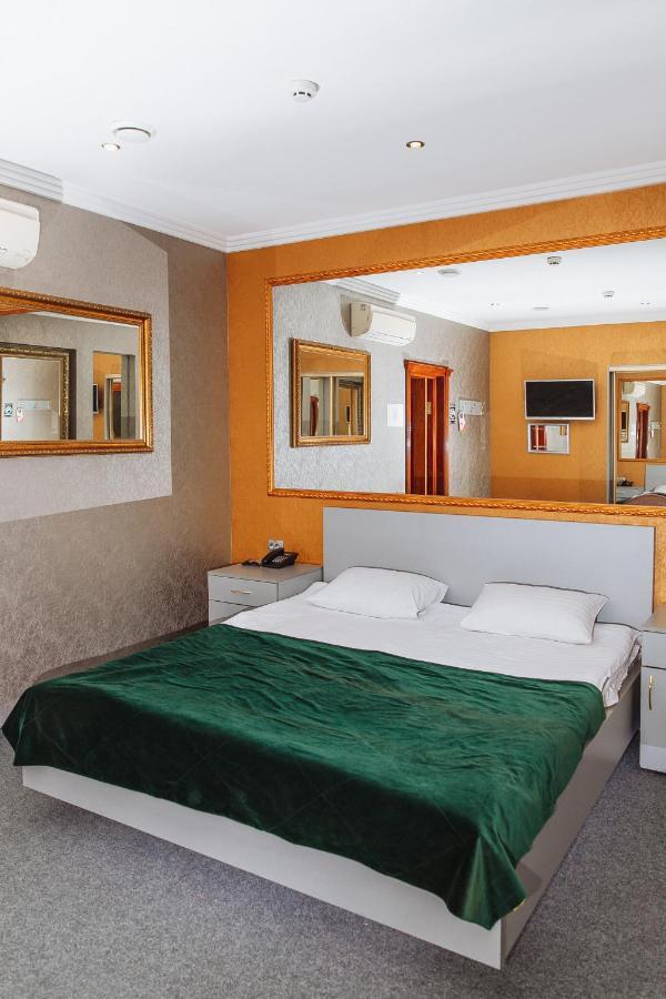 Viktoriya Family Hotel Restaurant Complex 4*