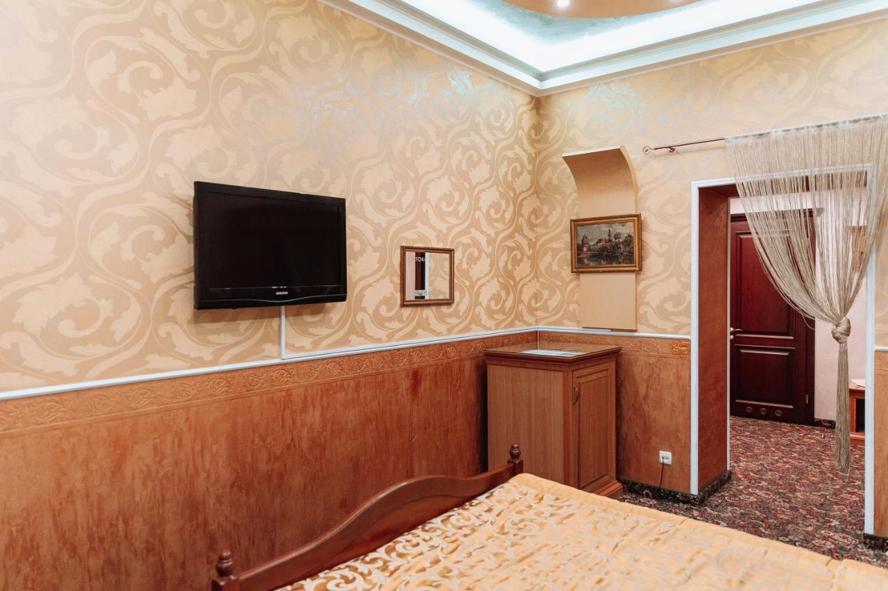 Viktoriya Family Hotel Restaurant Complex Hotel 4*