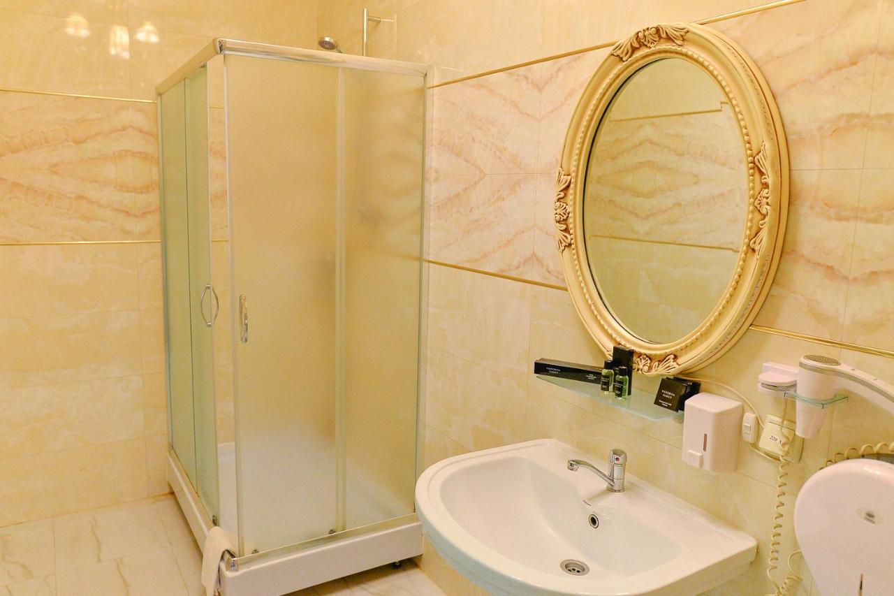 Viktoriya Family Hotel Restaurant Complex Hotel 4*