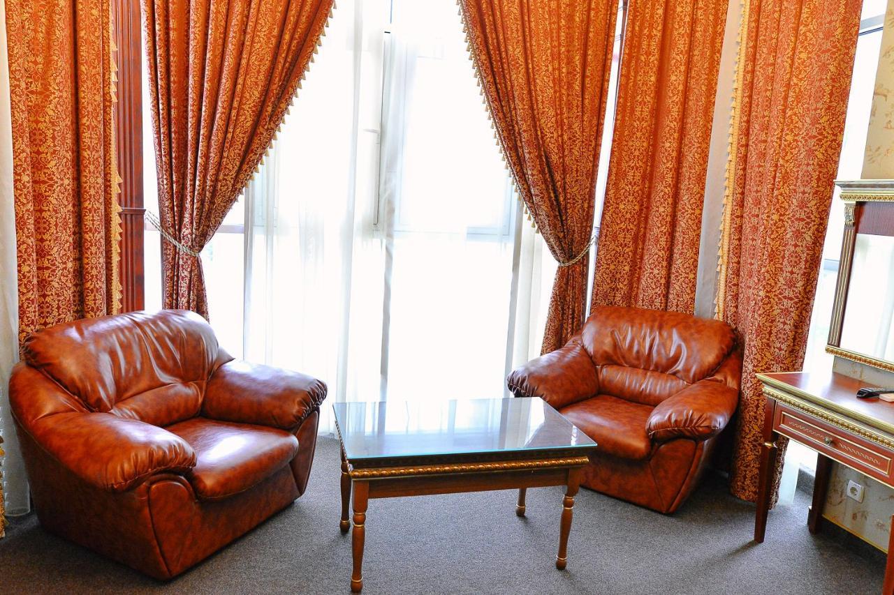 Viktoriya Family Hotel Restaurant Complex Hotel 4*