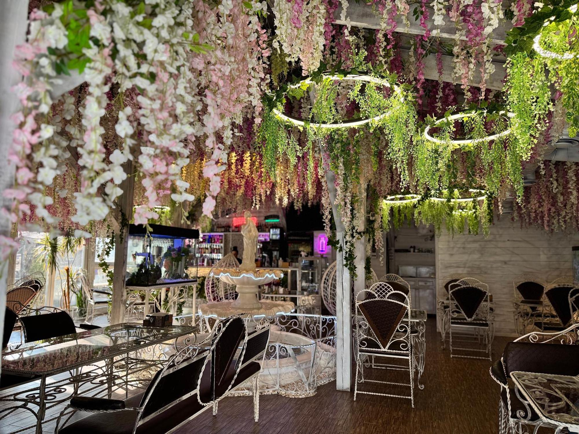 Viktoriya Family Hotel Restaurant Complex 4*